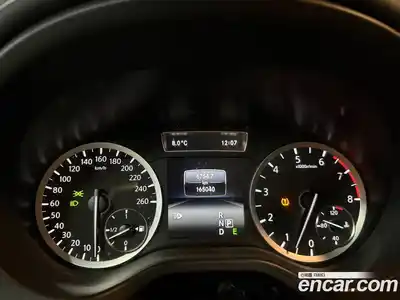 Infiniti Q30 2017 2.0 Автомат в Москве № 256213, миниатюра 8