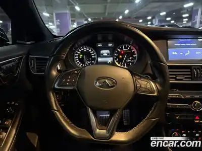 Infiniti Q30 2017 2.0 Автомат в Москве № 256213, миниатюра 10