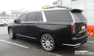 Cadillac Escalade, 2022