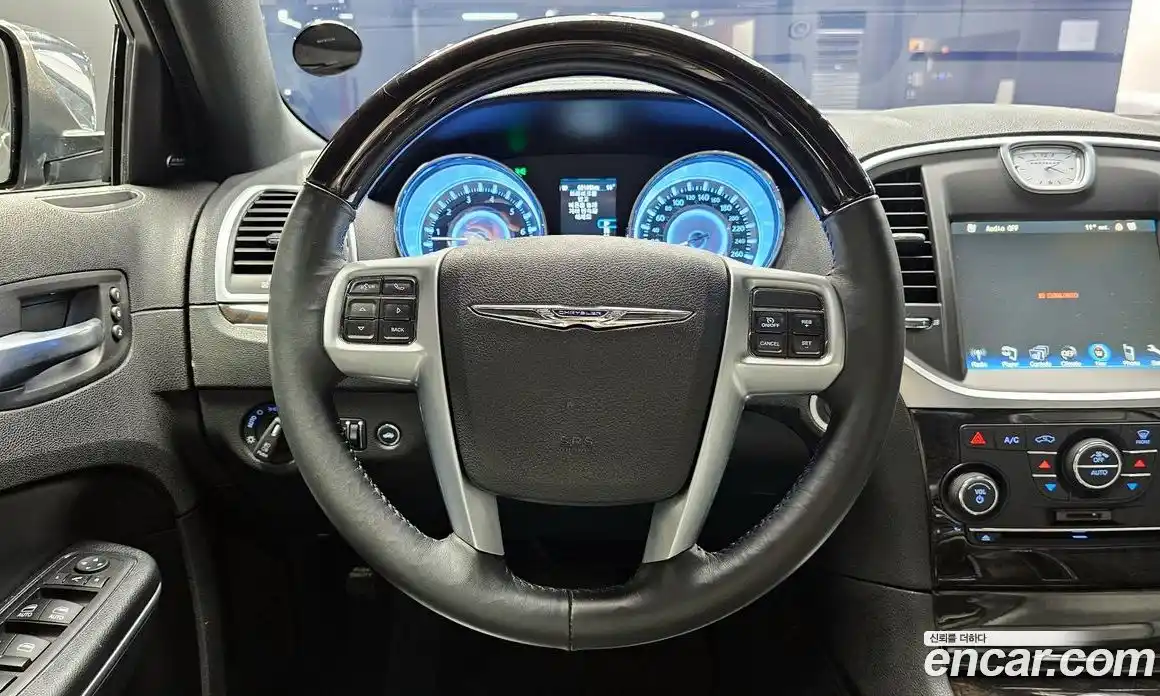 Chrysler 300C 2013 3.6 Автомат в Москве № 256742, фото 13