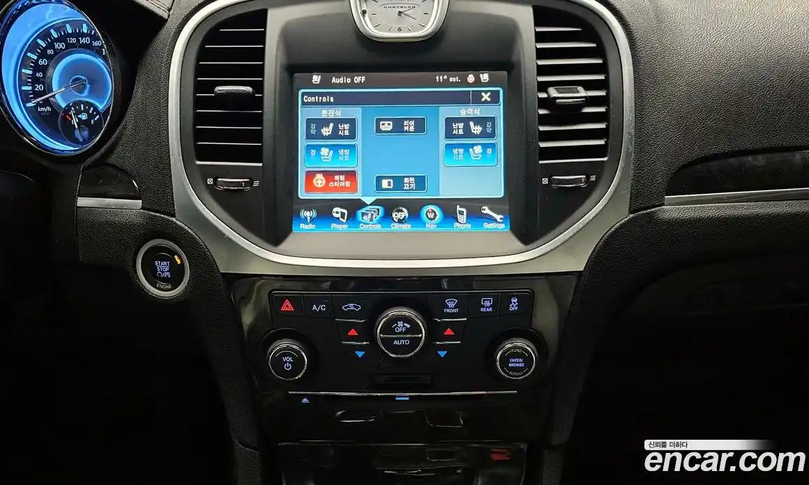 Chrysler 300C 2013 3.6 Автомат в Москве № 256742, фото 14