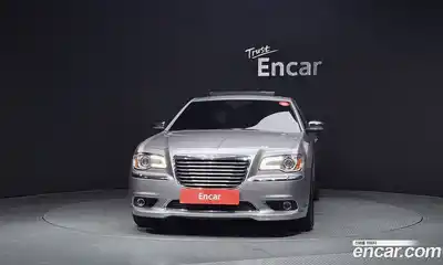 Chrysler 300C 2013 3.6 Автомат в Москве № 256742, миниатюра 3