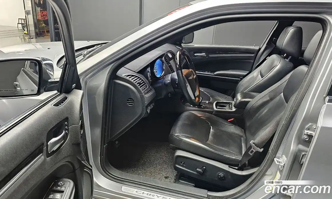 Chrysler 300C 2013 3.6 Автомат в Москве № 256742, фото 10