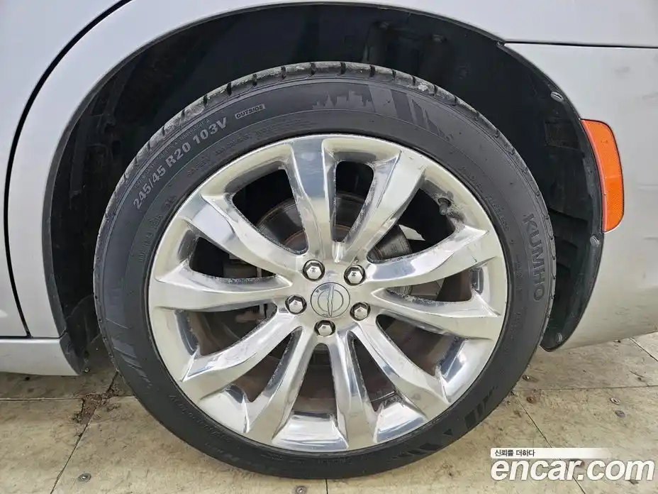 Chrysler 300C 2016 3.6 Автомат в Москве № 258157, фото 16