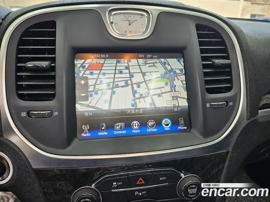 Chrysler 300C 2016 3.6 Автомат в Москве № 258157, фото 9