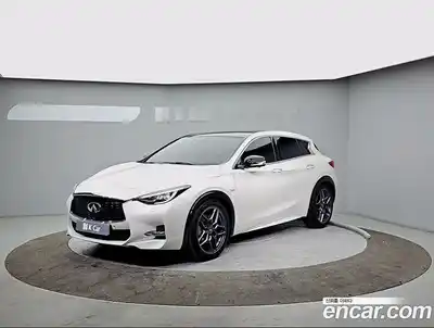 Infiniti Q30, 2019
