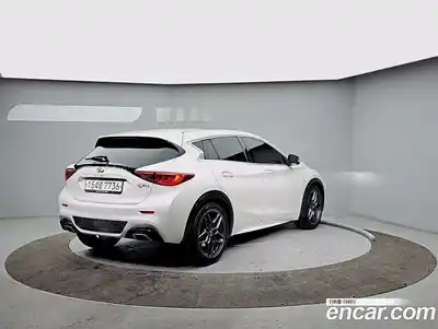 Infiniti Q30 2019 2.0 Автомат в Москве № 258744, миниатюра 2