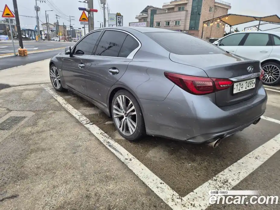 Infiniti Q50 2018 3.5 Автомат в Москве № 258963, фото 4