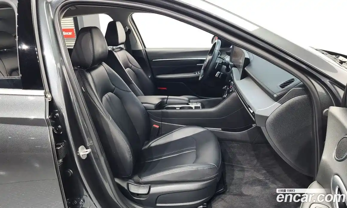 Hyundai Sonata 2024 2.0 Автомат в Москве № 2596, фото 18