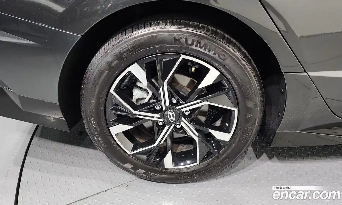 Hyundai Sonata 2024 2.0 Автомат в Москве № 2596, фото 10