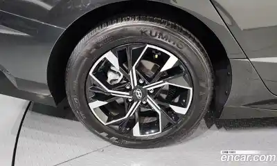 Hyundai Sonata 2024 2.0 Автомат в Москве № 2596, миниатюра 10