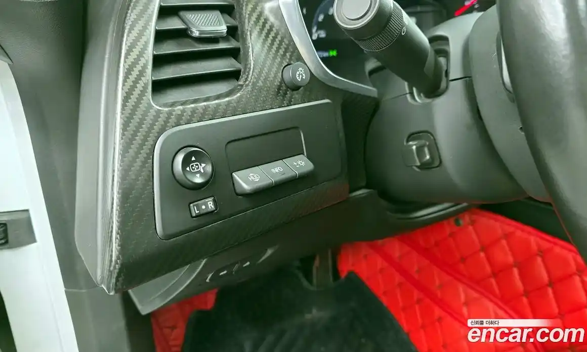 Chevrolet Corvette 2018 6.2 Автомат в Москве № 260385, фото 16