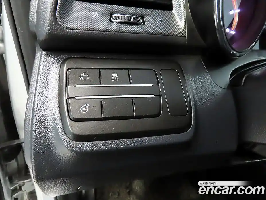 SsangYong TIBOLI 2017 1.6 Автомат в Москве № 261392, фото 15