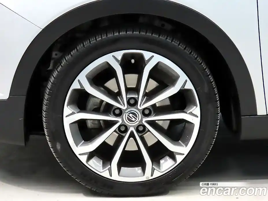 SsangYong TIBOLI 2017 1.6 Автомат в Москве № 261392, фото 19