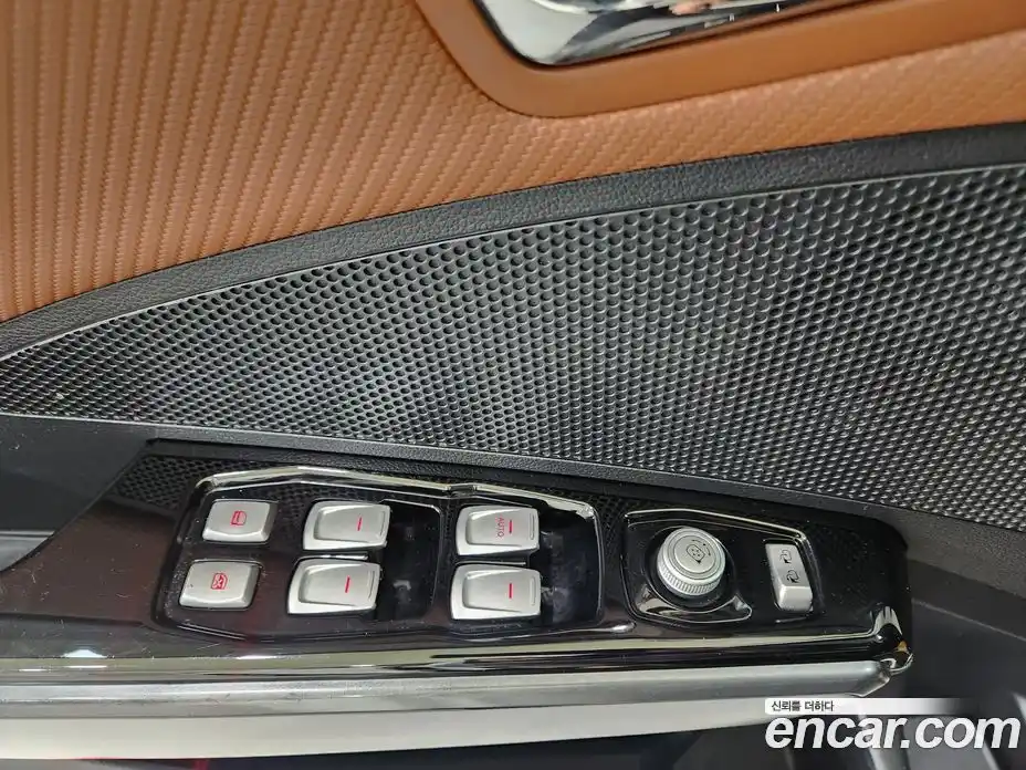 SsangYong TIBOLI 2019 1.6 Автомат в Москве № 261434, фото 14