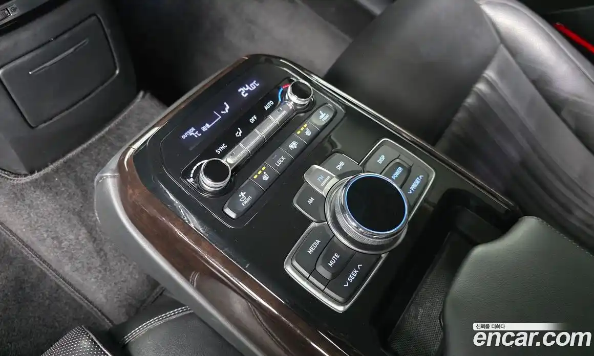 Genesis EQ900 2018 3.3 Автомат в Москве № 26399, фото 17