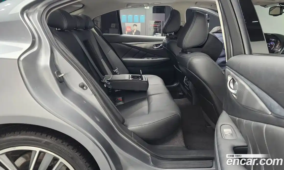 Infiniti Q50 2016 2.1 Автомат в Москве № 266688, фото 12