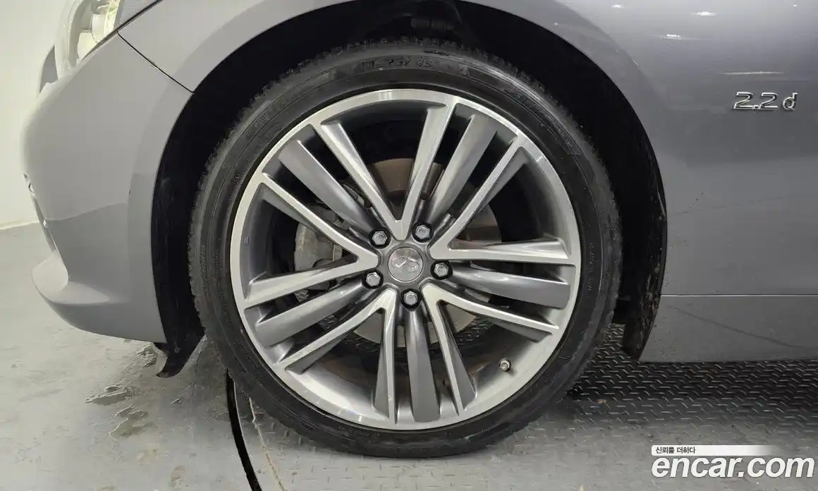 Infiniti Q50 2016 2.1 Автомат в Москве № 266688, фото 5