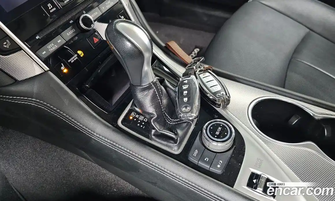 Infiniti Q50 2016 2.1 Автомат в Москве № 266688, фото 9