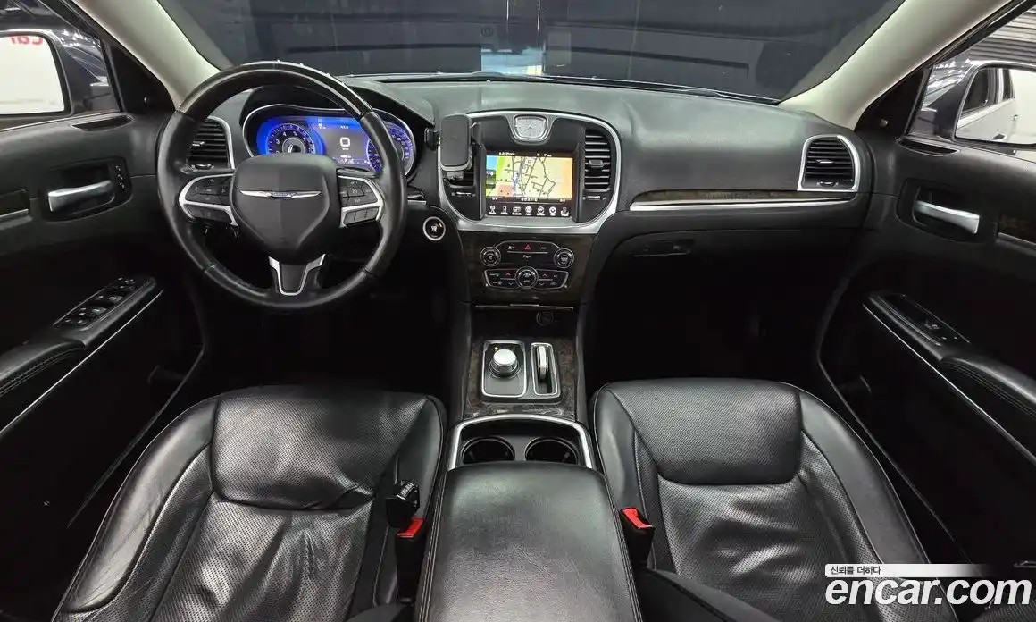 Chrysler 300C 2015 3.6 Автомат в Москве № 268757, фото 7