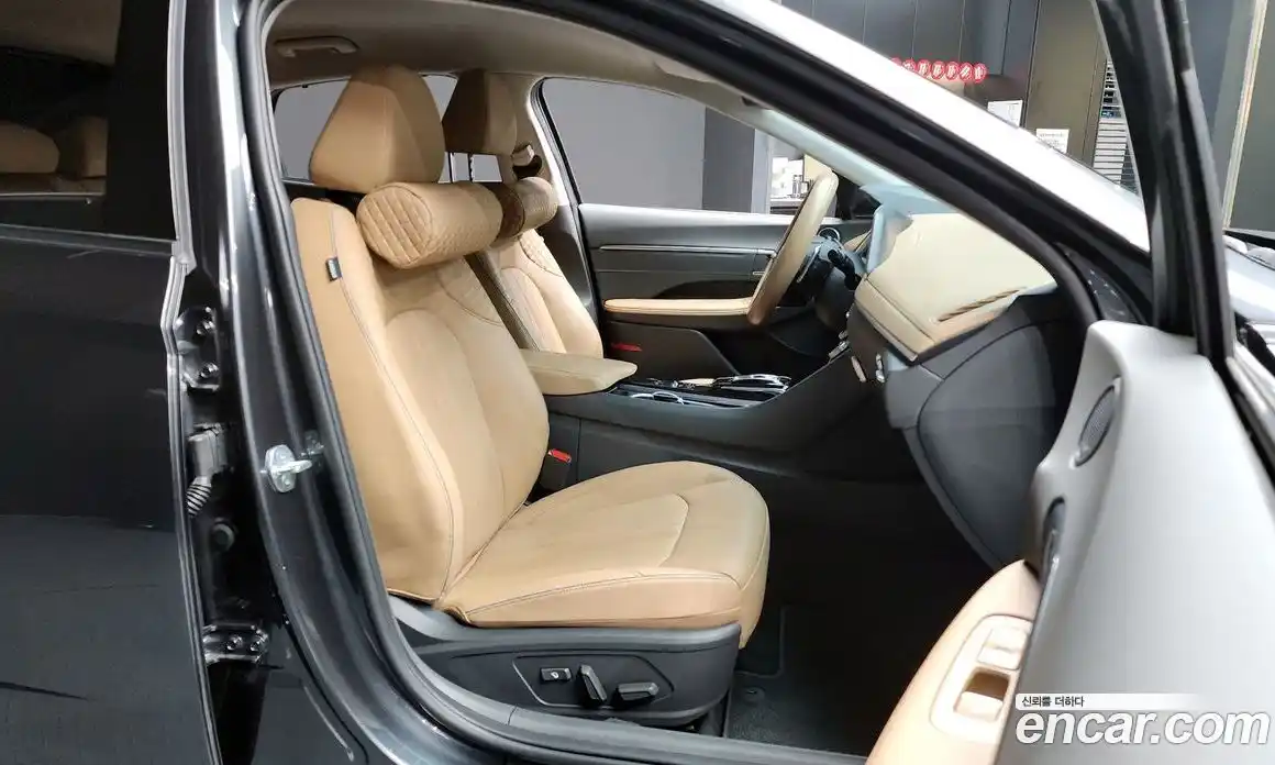 Hyundai Sonata 2022 1.6 Автомат в Москве № 2699, фото 15