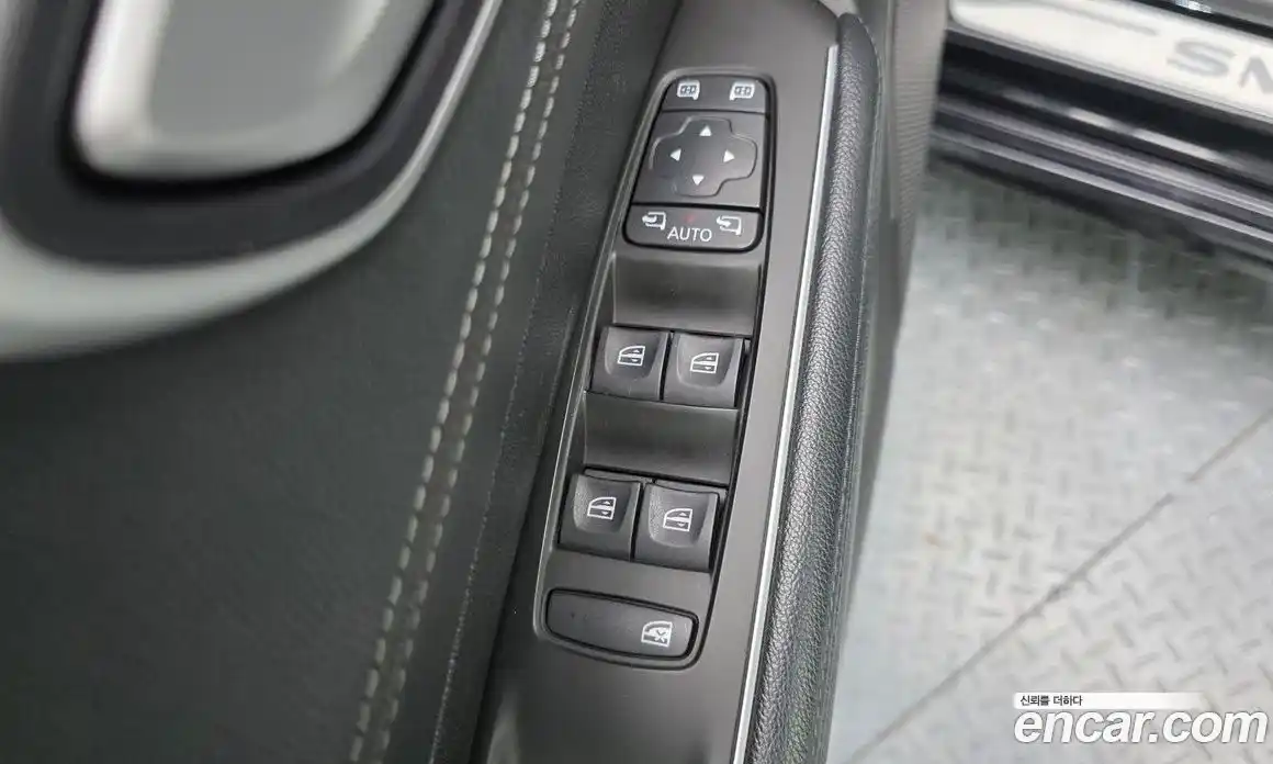 Renault SM6 2016 1.6 Автомат в Москве № 274475, фото 10