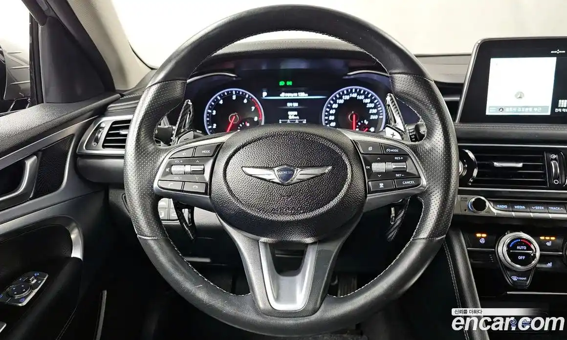 Genesis G70 2018 2.0 Автомат в Москве № 27518, фото 1