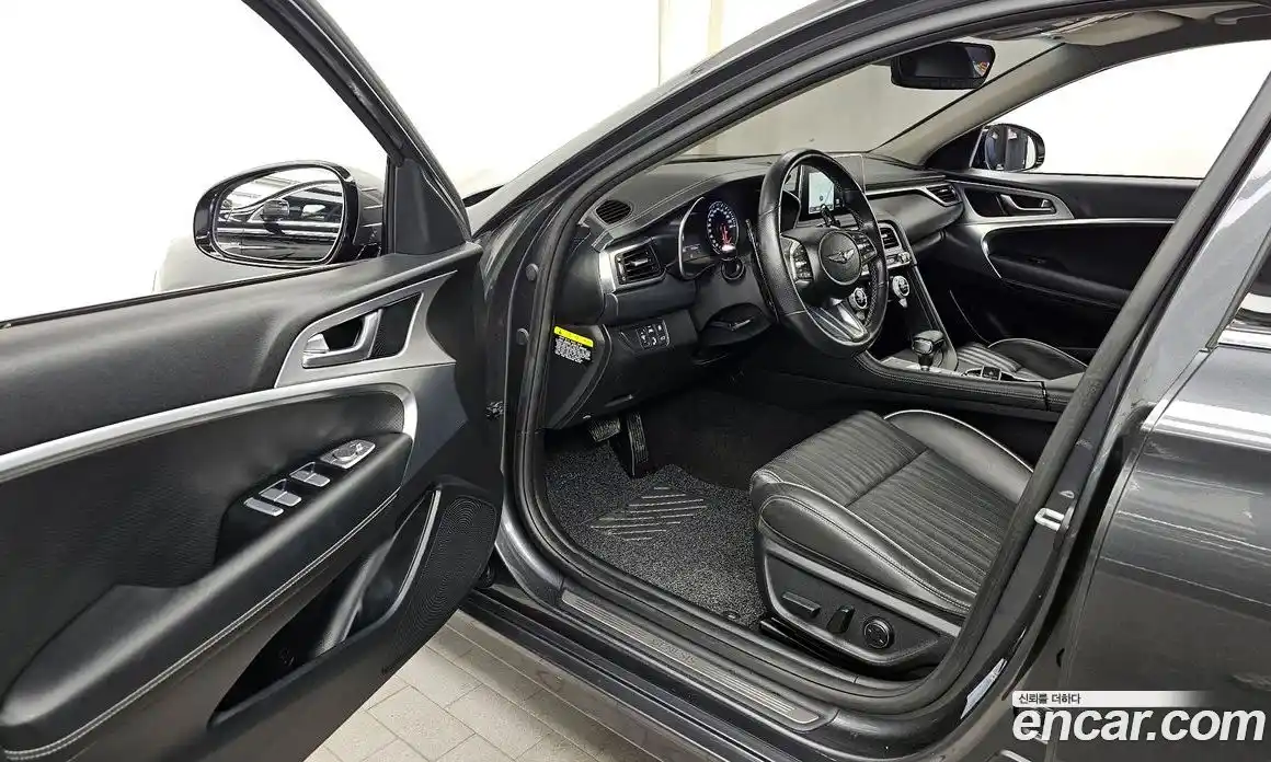 Genesis G70 2018 2.0 Автомат в Москве № 27518, фото 19