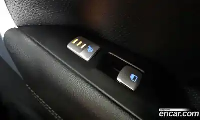 Genesis G70 2018 2.0 Автомат в Москве № 27518, миниатюра 5