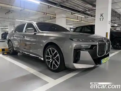 BMW 7-Series 2025 3.0 Автомат в Москве № 278298, миниатюра 3