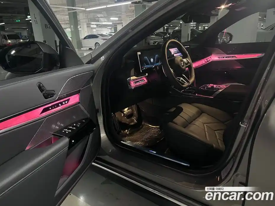 BMW 7-Series 2025 3.0 Автомат в Москве № 278298, фото 8