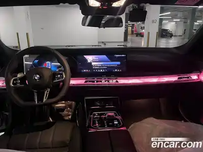 BMW 7-Series 2025 3.0 Автомат в Москве № 278298, миниатюра 10