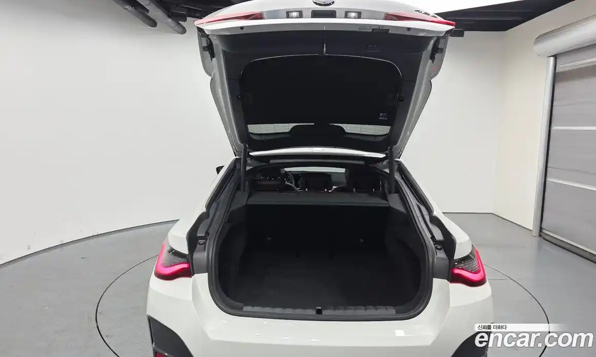 BMW 4-Series 2024 2.0 Автомат в Москве № 278833, фото 12