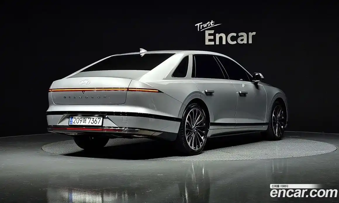 Hyundai Grandeur 2024 1.6 Автомат в Москве № 281036, фото 15