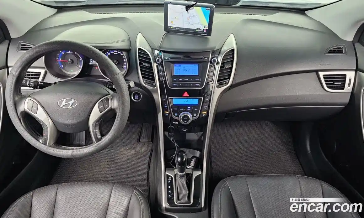 Hyundai i30 2012 1.6 Автомат в Москве № 283526, фото 16