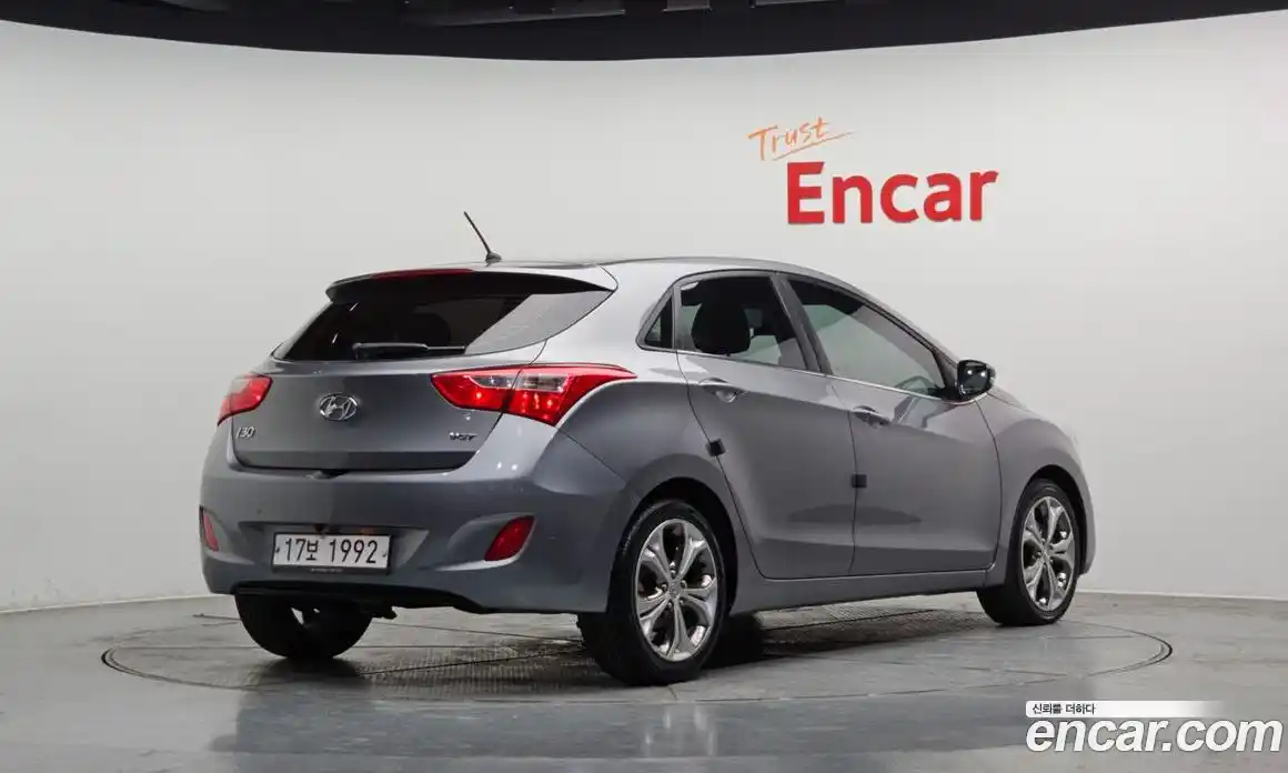 Hyundai i30 2012 1.6 Автомат в Москве № 283526, фото 4