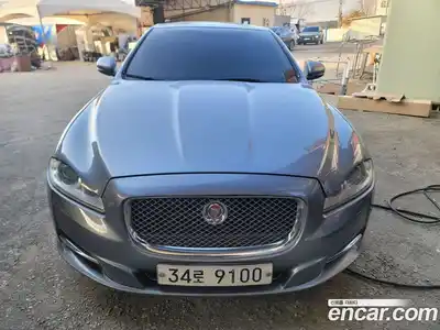 Jaguar XJ, 2014