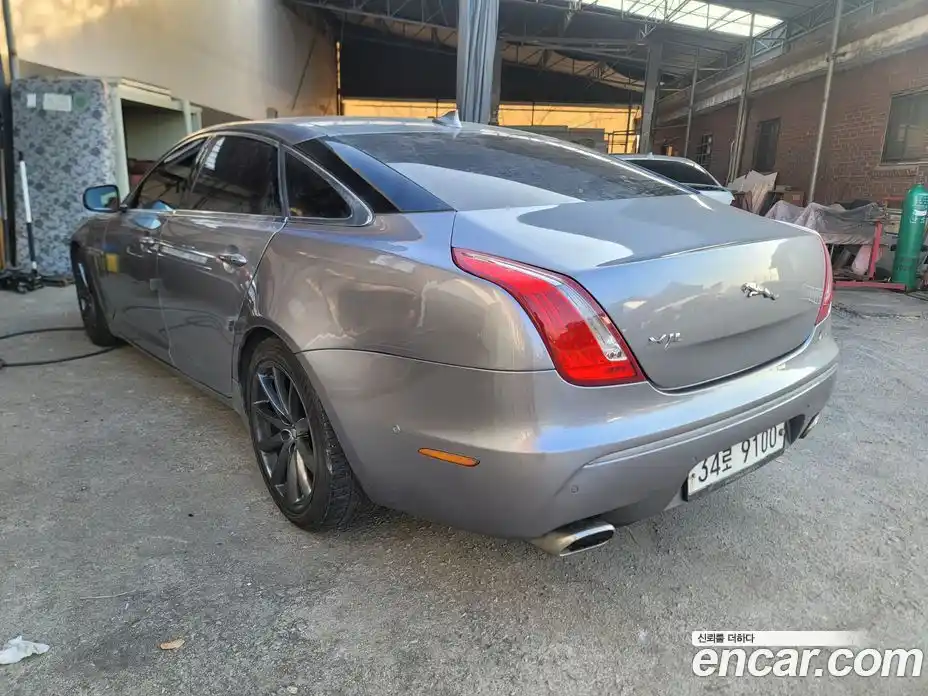 Jaguar XJ 2014 3.0 Автомат в Москве № 284014, фото 6