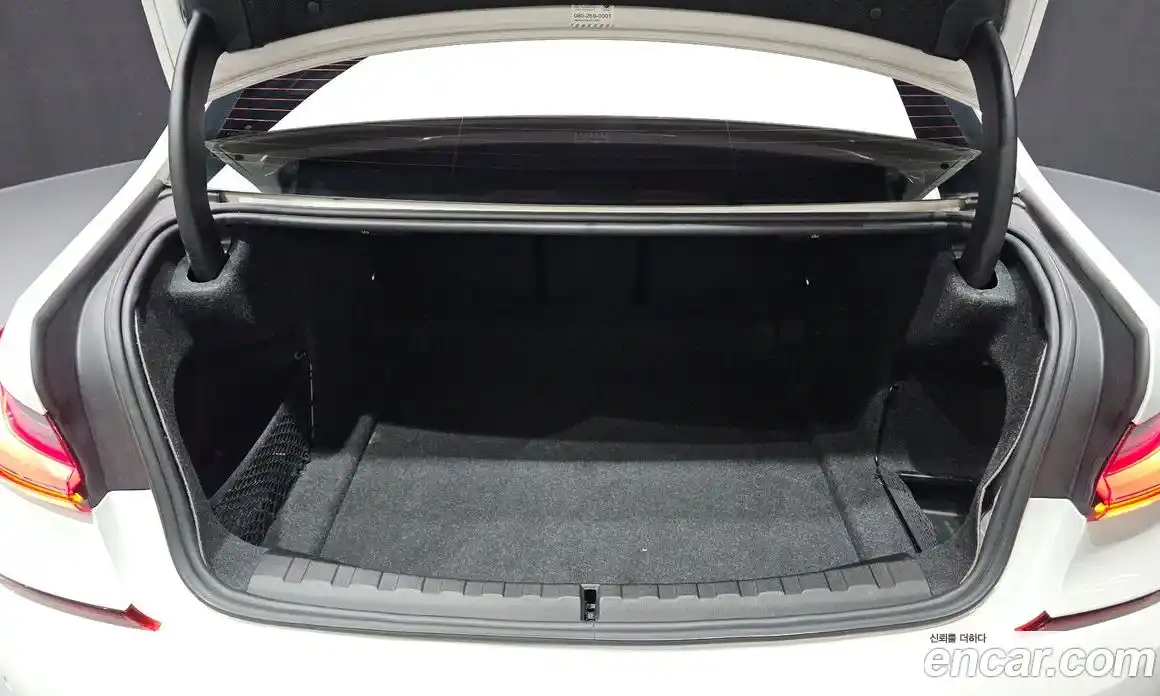 BMW 3-Series 2021 2.0 Автомат в Москве № 284365, фото 4