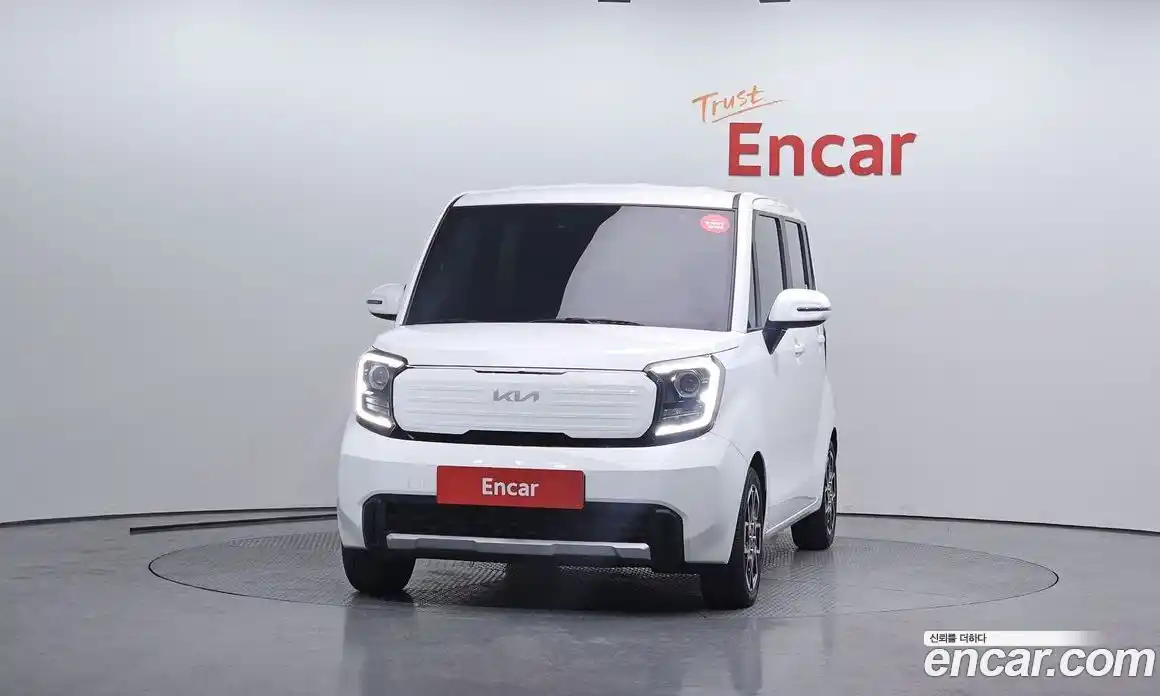 Kia Ray 2024 1.0 Автомат в Москве № 285937, фото 16