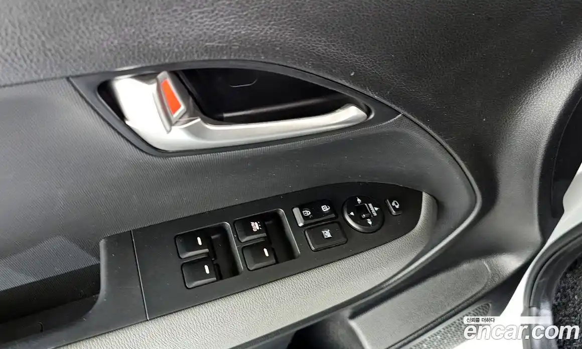 Kia Ray 2024 1.0 Автомат в Москве № 285937, фото 18