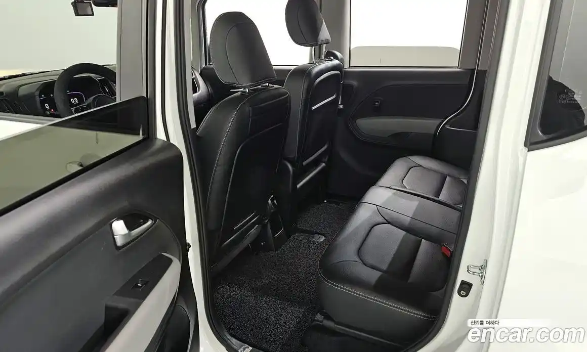 Kia Ray 2024 1.0 Автомат в Москве № 285937, фото 6