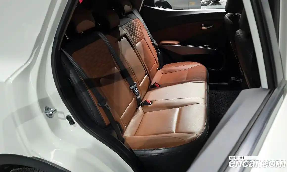 SsangYong TIBOLI 2016 1.6 Автомат в Москве № 28795, фото 17