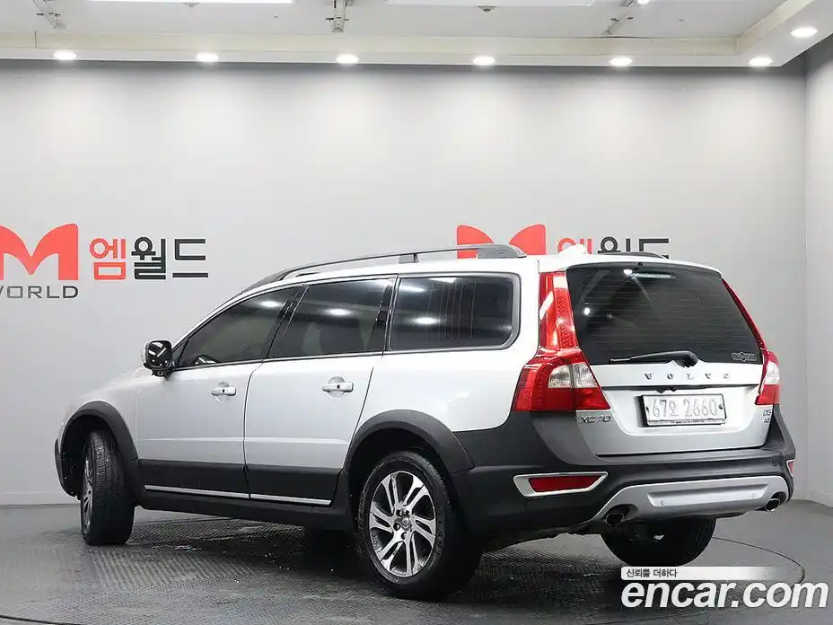 Volvo XC70 2012 2.4 Автомат в Москве № 294065, фото 4