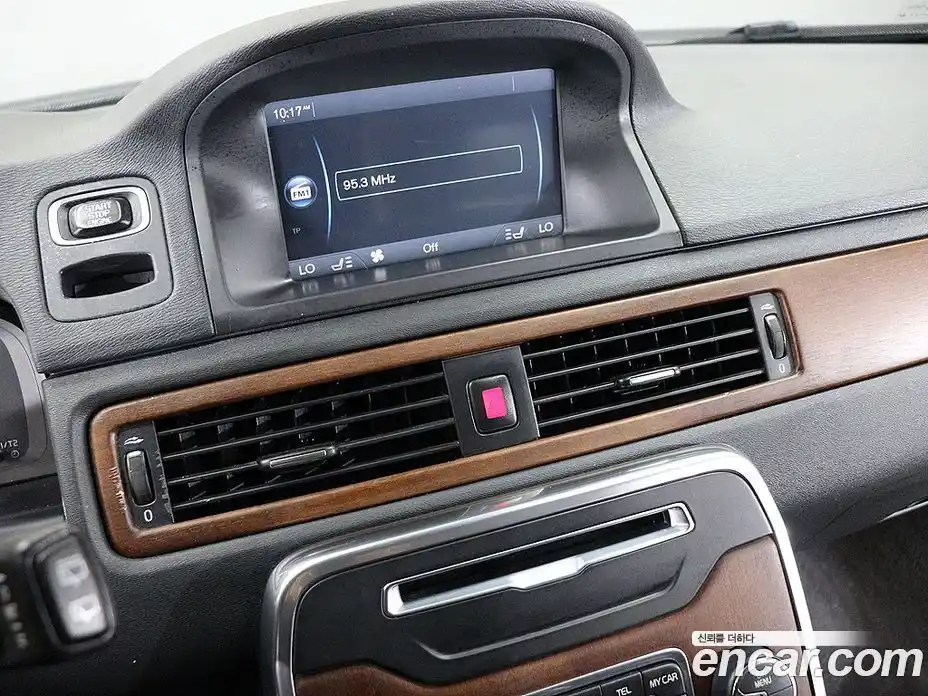 Volvo XC70 2012 2.4 Автомат в Москве № 294065, фото 8