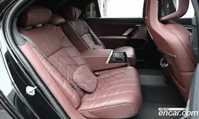 BMW 7-Series 2025 3.0 Автомат в Москве № 302642, миниатюра 12