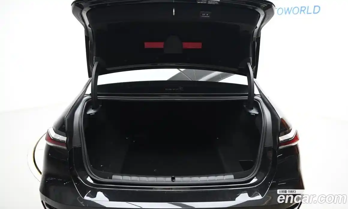 BMW 7-Series 2025 3.0 Автомат в Москве № 302642, фото 20