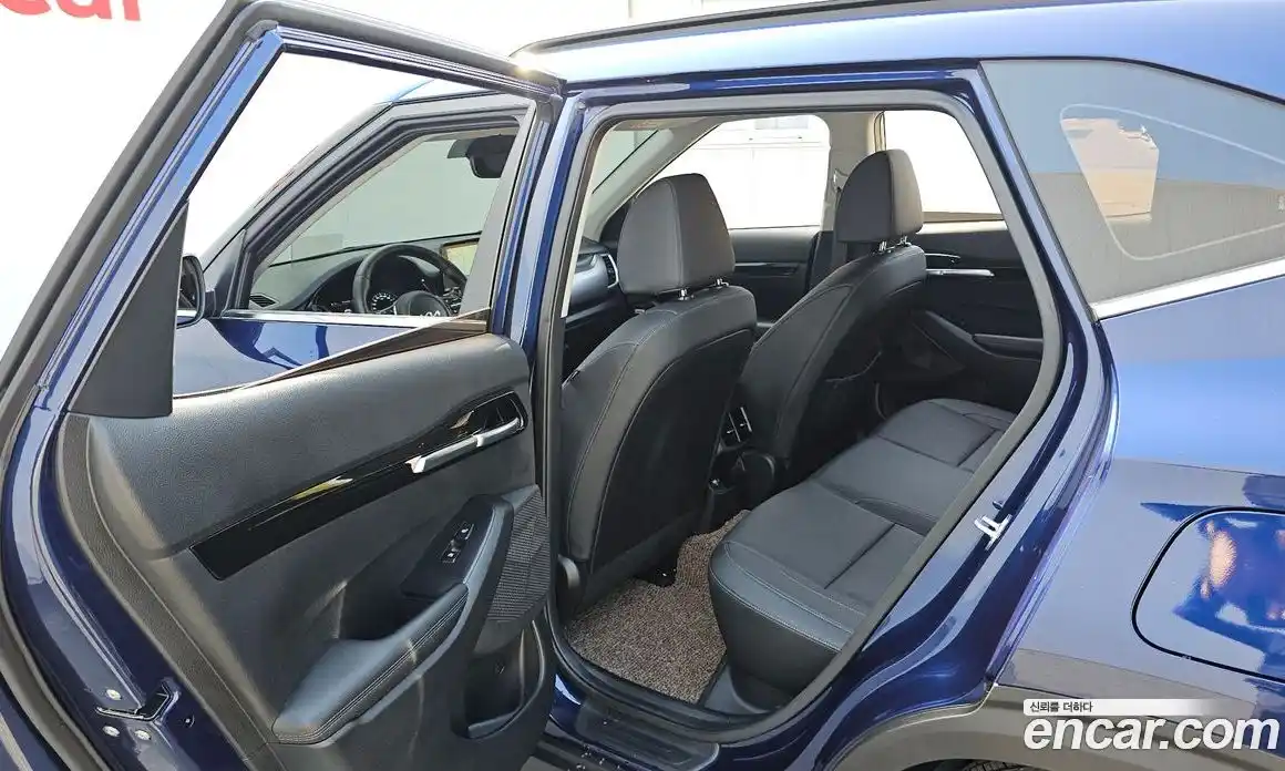 Kia Seltos 2022 1.6 Автомат в Москве № 306769, фото 15