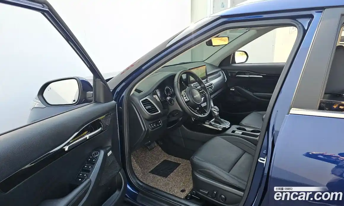 Kia Seltos 2022 1.6 Автомат в Москве № 306769, фото 20