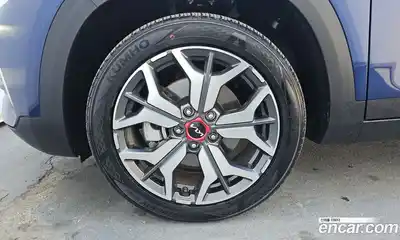 Kia Seltos 2022 1.6 Автомат в Москве № 306769, миниатюра 3